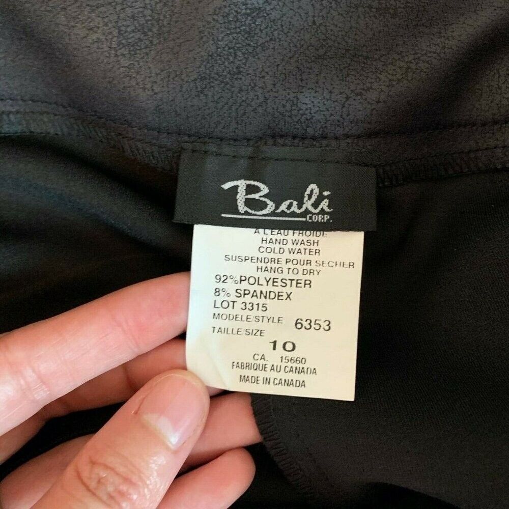 Bali Corp. Pants Women 10 Black Faux Leather Stretch Elastic Waist Slim Leg NWT - Picture 3 of 5